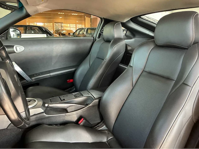 Nissan 350z | 3.5 v6 | 287 pk | 2003 | youngtimer | xenon koplampen | bose | lederen interieur | marge auto - afbeelding 27 van  52