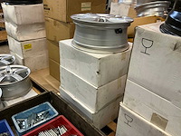 Nissan 7,0jx17 velgenset - afbeelding 4 van  4