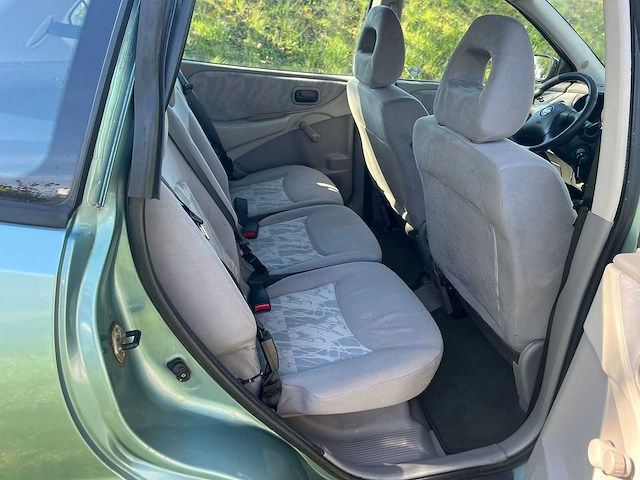 Nissan almera tino - 1.8 , 39-jh-bl - afbeelding 13 van  20