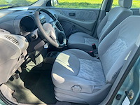Nissan almera tino - 1.8 , 39-jh-bl - afbeelding 9 van  18