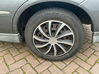 Nissan almera tino 1.8 tekna personenauto - afbeelding 15 van  29