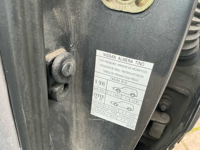 Nissan almera tino 1.8 tekna personenauto - afbeelding 20 van  29