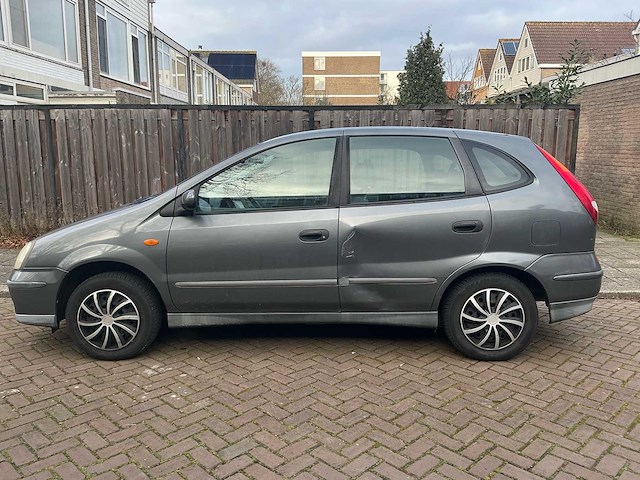 Nissan almera tino 1.8 tekna personenauto - afbeelding 12 van  29