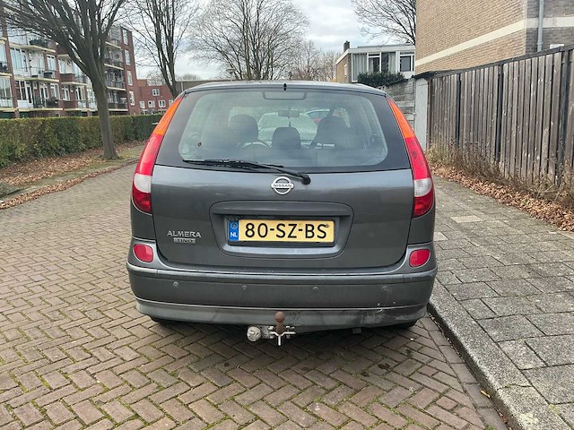 Nissan almera tino 1.8 tekna personenauto - afbeelding 24 van  29