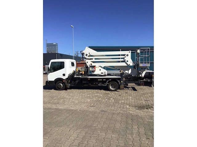 Nissan cabstar cmc - tb200 - aerial work platforms - 2012 - afbeelding 1 van  19