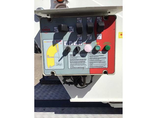 Nissan cabstar cmc - tb200 - aerial work platforms - 2012 - afbeelding 16 van  19