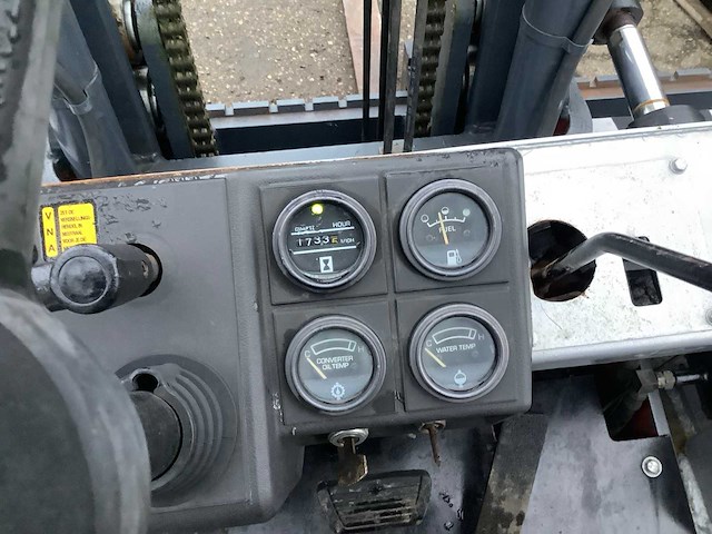 Nissan df70 vorkheftruck - afbeelding 6 van  7