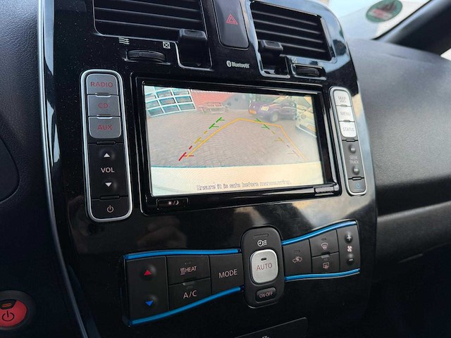 Nissan leaf acenta 30 kwh automaat, kz-242-s - afbeelding 4 van  17