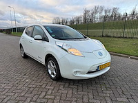 Nissan leaf acenta 30 kwh automaat, kz-242-s - afbeelding 11 van  17