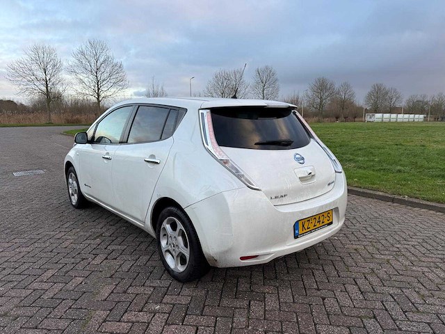 Nissan leaf acenta 30 kwh automaat, kz-242-s - afbeelding 12 van  17