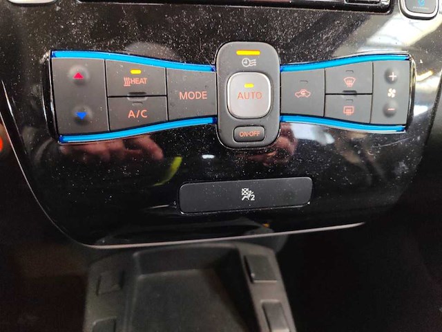 Nissan leaf acenta 30 kwh, pb-165-p - afbeelding 3 van  8