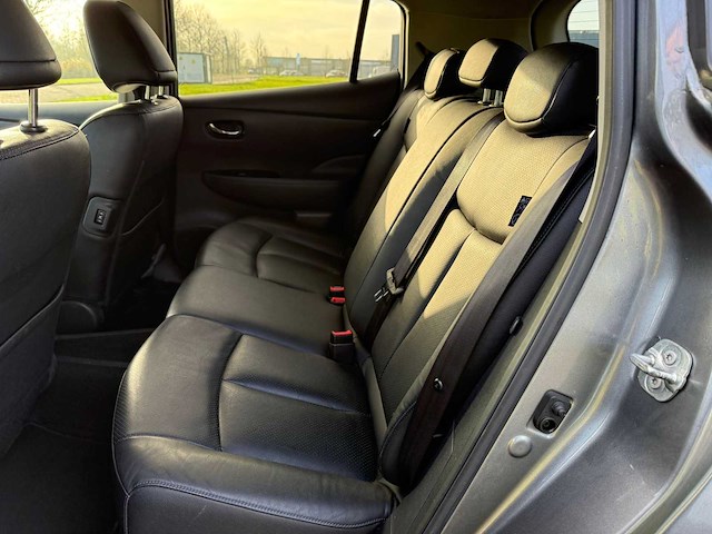 Nissan leaf base 24 kwh, 1-slj-82 - afbeelding 8 van  20