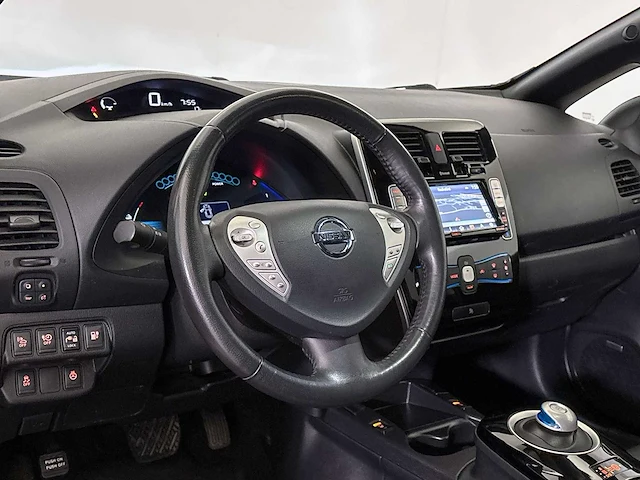 Nissan leaf business edition 30 kwh | pg-860-k i - afbeelding 7 van  7