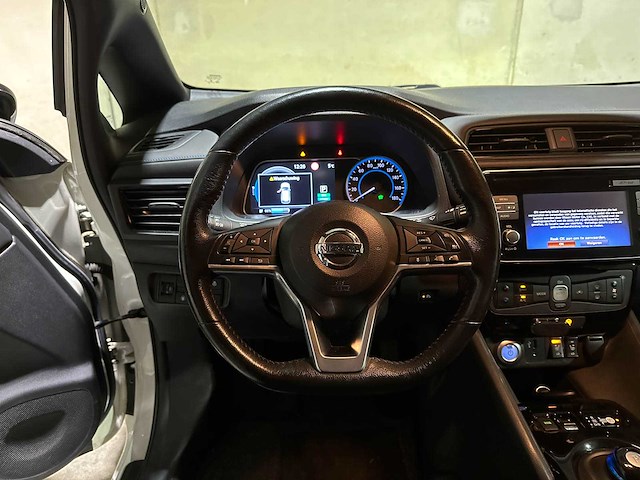 Nissan leaf n-connecta 40 kwh 150pk 2018 (origineel-nl), ts-273-t - afbeelding 13 van  24