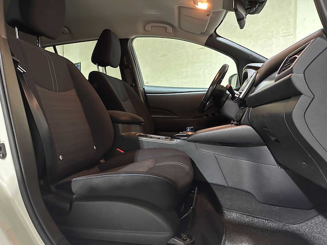 Nissan leaf n-connecta 40 kwh 150pk 2018 (origineel-nl), ts-273-t - afbeelding 23 van  24