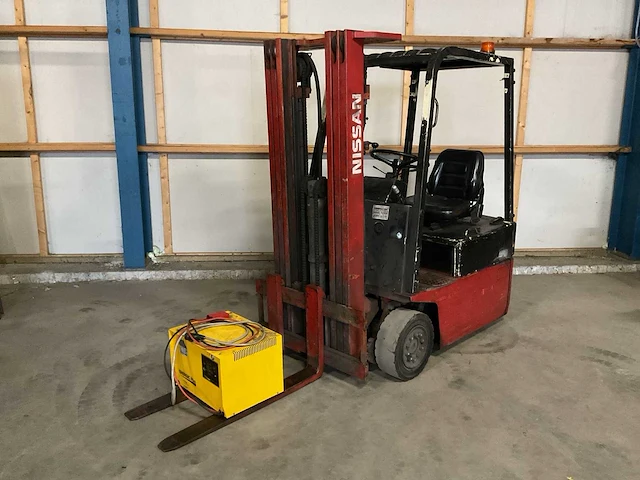Nissan ma01l15u vorkheftruck - afbeelding 1 van  15