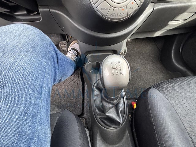 Nissan micra 1.2i visia,2011 - afbeelding 7 van  33