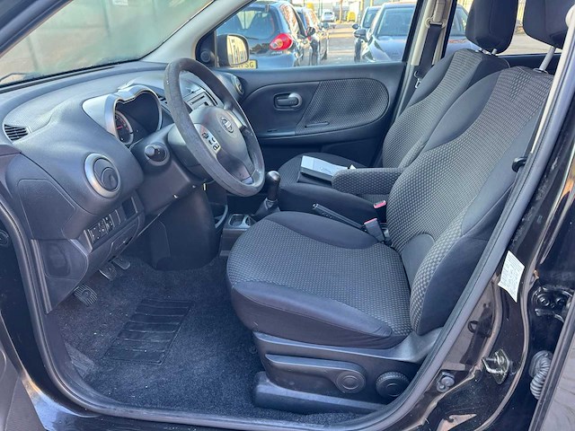 Nissan note 2006 - afbeelding 16 van  18