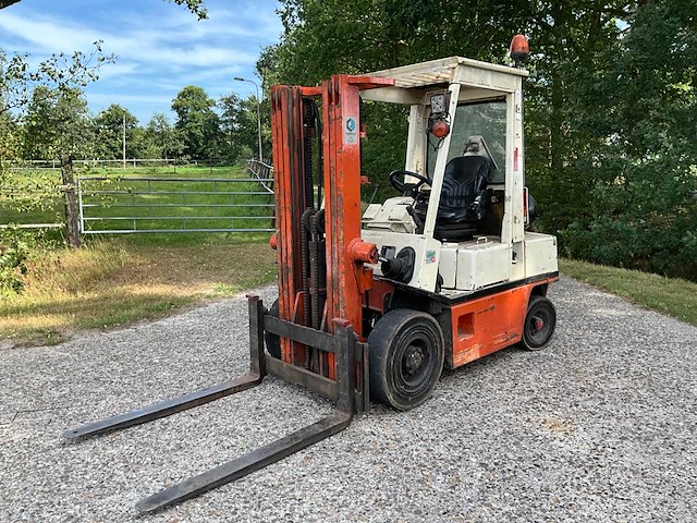 Nissan ph 02 a 25u vorkheftruck - afbeelding 2 van  16