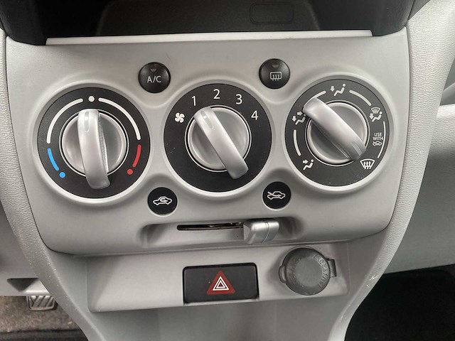 Nissan pixo 1.0 acenta 2009 | 80-jpz-6 - afbeelding 14 van  27