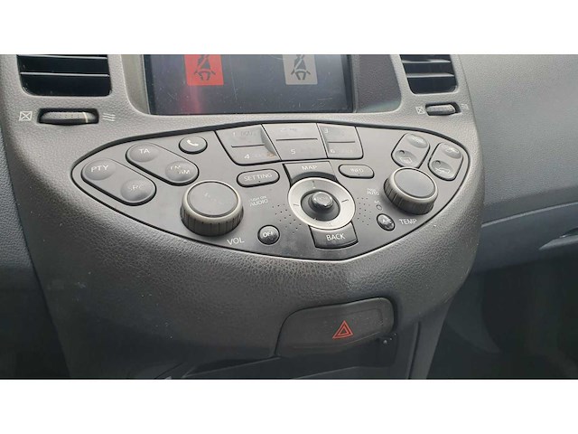 Nissan primera 1.8 visia, 49-pk-vd - afbeelding 11 van  11