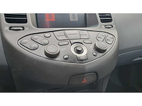 Nissan primera 1.8 visia, 49-pk-vd - afbeelding 11 van  11