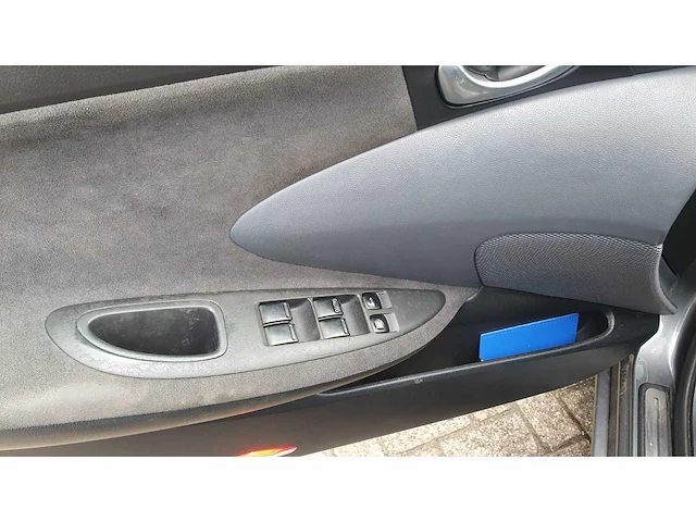 Nissan primera 1.8 visia, 49-pk-vd - afbeelding 3 van  13
