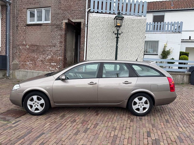 Nissan primera estate 2.0 acenta 19-rh-vt - afbeelding 17 van  21