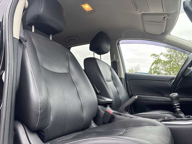 Nissan pulsar 1.2 dig-t tekna | nj-671-n - afbeelding 16 van  28