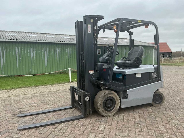 Nissan q02l25cu vorkheftruck - afbeelding 1 van  17