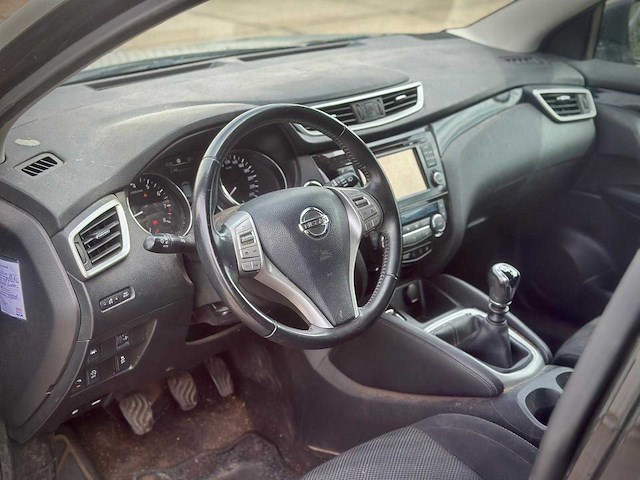 Nissan qashqai - 1.2 n-vision ; k-160-bp - afbeelding 2 van  15