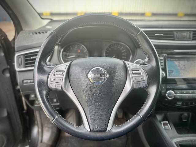 Nissan qashqai - 1.2 n-vision ; k-160-bp - afbeelding 13 van  15