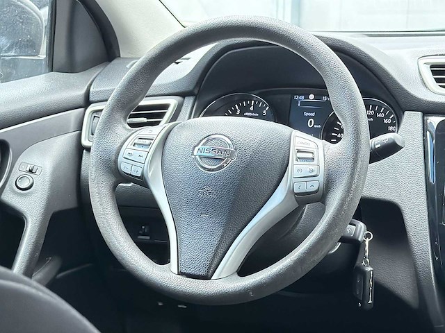 Nissan qashqai 1.2 acenta | rz-302-d i - afbeelding 32 van  32