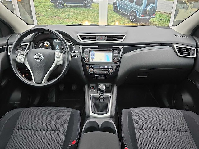 Nissan qashqai 1.2 connect edition 2015 | hp-207-f - afbeelding 23 van  30