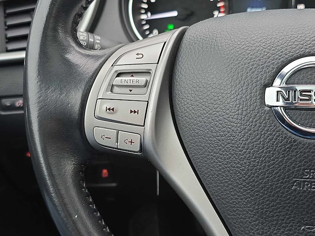 Nissan qashqai 1.2 connect edition 2015 | hp-207-f - afbeelding 8 van  30