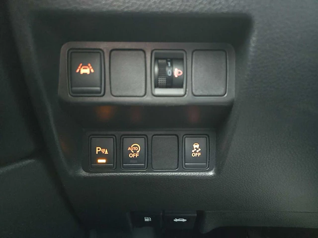 Nissan qashqai 1.2 connect edition 2015 | hp-207-f - afbeelding 27 van  30