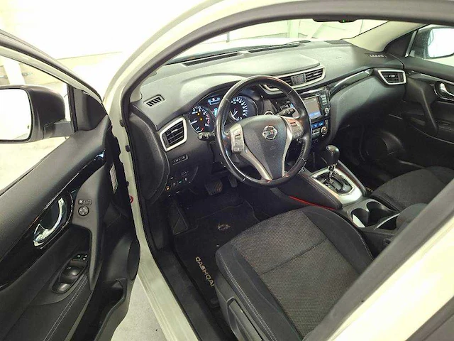 Nissan qashqai 1.2 connect edition* ht-496-z - afbeelding 15 van  17