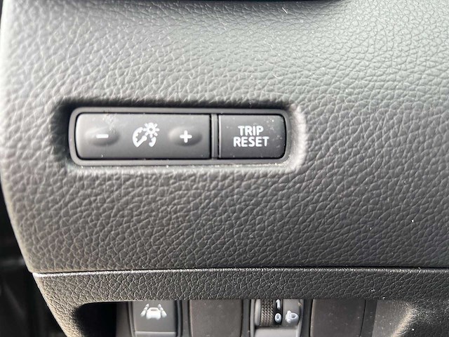 Nissan qashqai 1.2 connect edition | nr-564-g - afbeelding 4 van  33