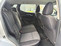 Nissan qashqai 1.2 n-connecta 2017 | nh-556-z i - afbeelding 10 van  18