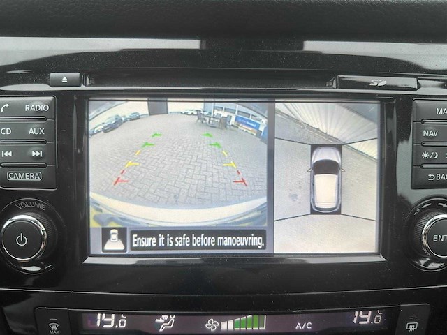 Nissan qashqai 1.2 n-connecta * pf-657-l - afbeelding 6 van  17