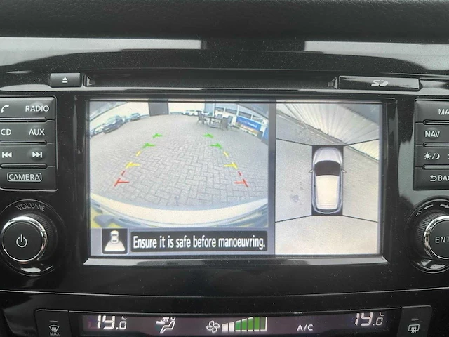 Nissan qashqai 1.2 n-connecta * pf-657-l - afbeelding 6 van  17