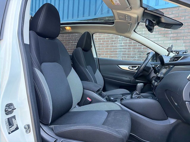 Nissan qashqai 1.2 n-connecta | xr-964-d i - afbeelding 4 van  5