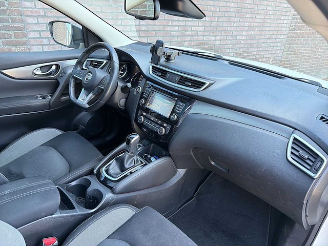 Nissan qashqai 1.2 n-connecta | xr-964-d i - afbeelding 5 van  5