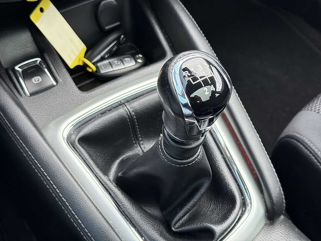 Nissan qashqai 1.2 n-vision | j-903-gl i - afbeelding 8 van  24