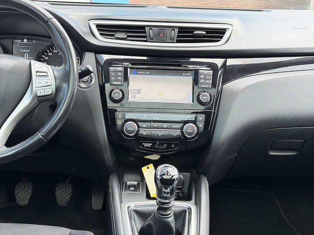 Nissan qashqai 1.2 n-vision | j-903-gl i - afbeelding 16 van  24