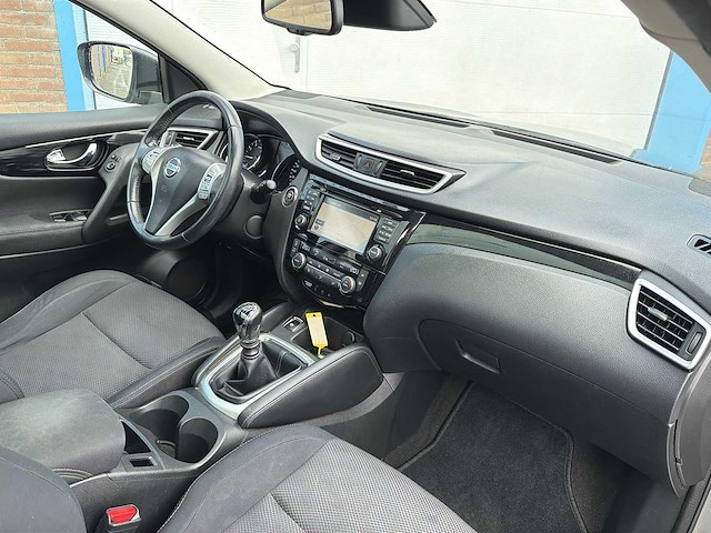 Nissan qashqai 1.2 n-vision | j-903-gl i - afbeelding 19 van  24
