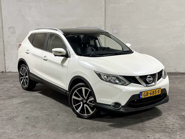 Nissan qashqai 1.2 tekna 114pk 2015 (origineel-nl), gb-685-x - afbeelding 3 van  47