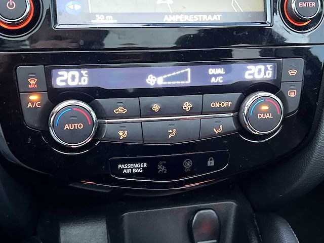 Nissan qashqai 1.2 tekna 2015 | gx-028-b - afbeelding 17 van  33