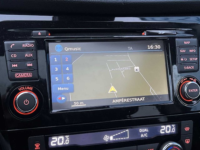 Nissan qashqai 1.2 tekna 2015 | gx-028-b - afbeelding 16 van  33