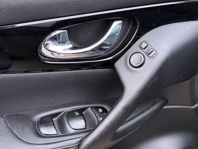 Nissan qashqai 1.2 tekna 2015 | hk-182-x i - afbeelding 4 van  35